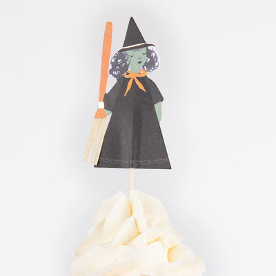 It's Halloween! Cupcake Kit (x 24 toppers)