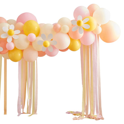 Pastell & Gänseblümchen Ballongirlande | Boutique Ballooons