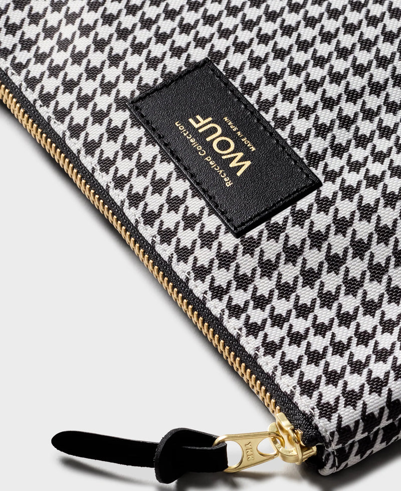Celine Pouch