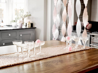 Talking Tables - Prosecco-Pong-Trinkspiel | Boutique Ballooons