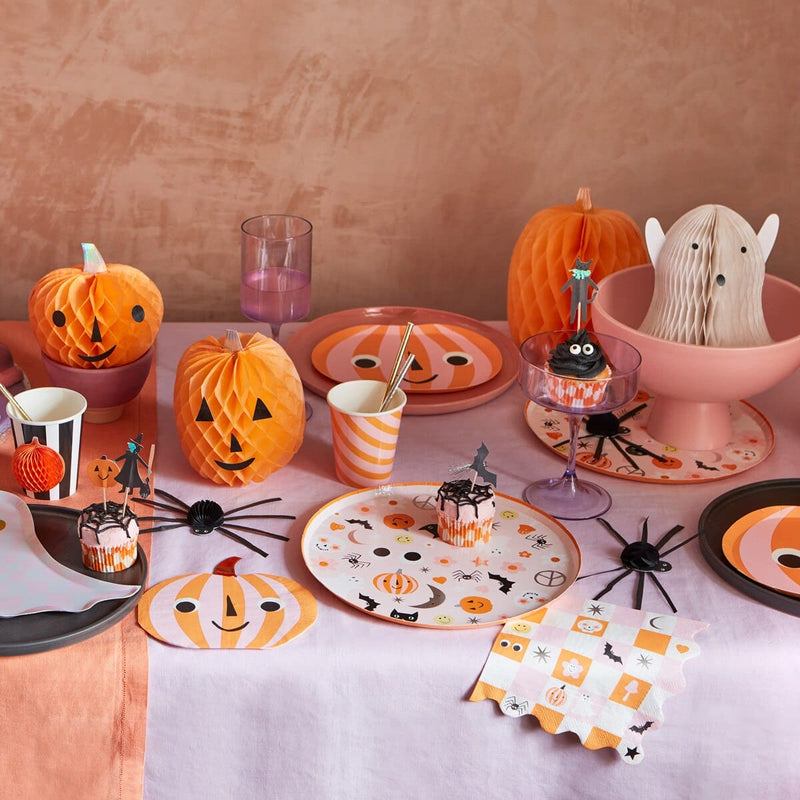 Groovy Halloween Icon Dinner Plates (x 8)