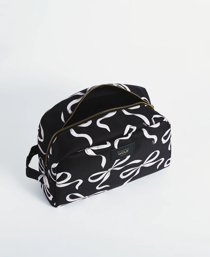 Carlota Large Toiletry Bag