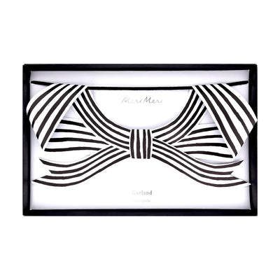 Black & White Stripy Bow Garland
