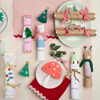 Woodland Jumper Reindeer No-Snap Crackers (x 6)
