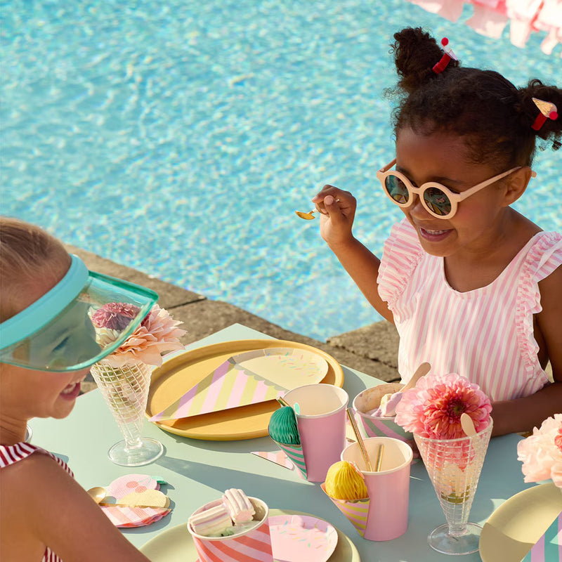 Ice Cream With Sprinkles Plates (x 8)