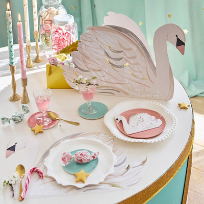 Swan Napkins (x 16)