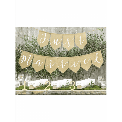 Bannergirlande aus Leinen - Just Married